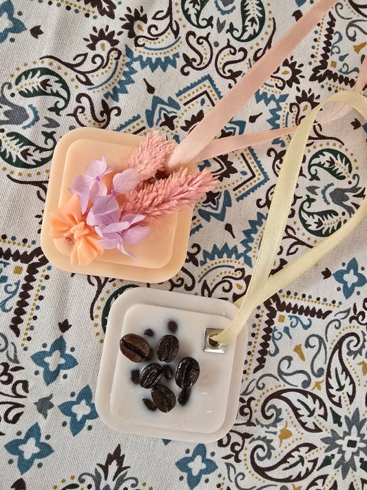 Odorizante de dulap handmade – „Puf de Parfum” cu aromă naturală