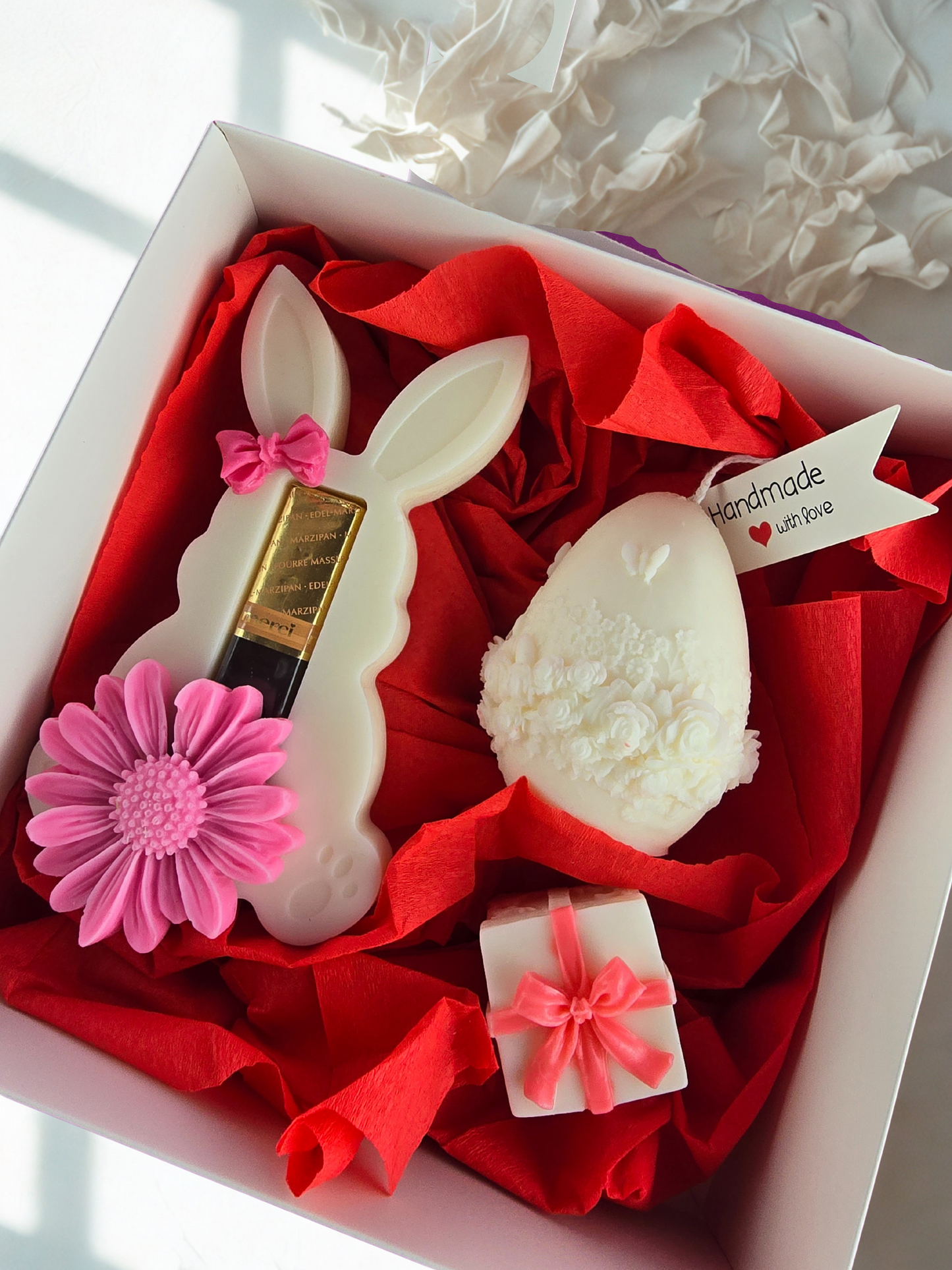 Set Cadou Handmade de Paște – Surprize Dulci & Luminoase cu Ceară Naturală