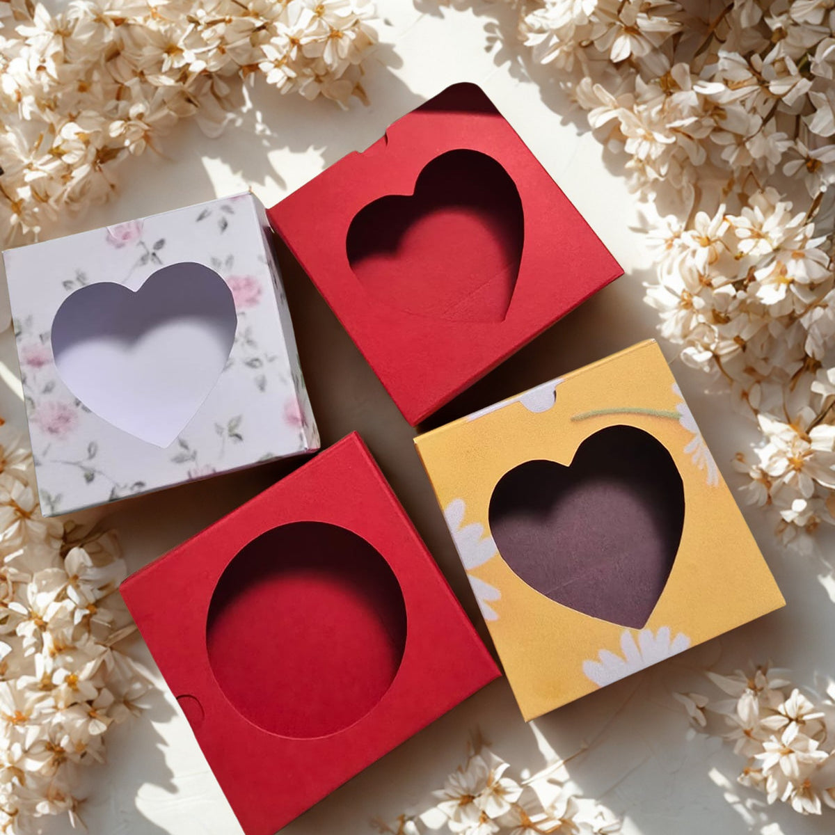 Cutii handmade 7x7x1.5 cm cu Capac Fereastră Inimă | Set 50 Buc